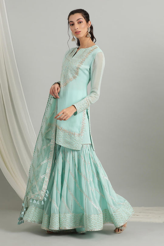 Kyra The Tassel Design Suit Set