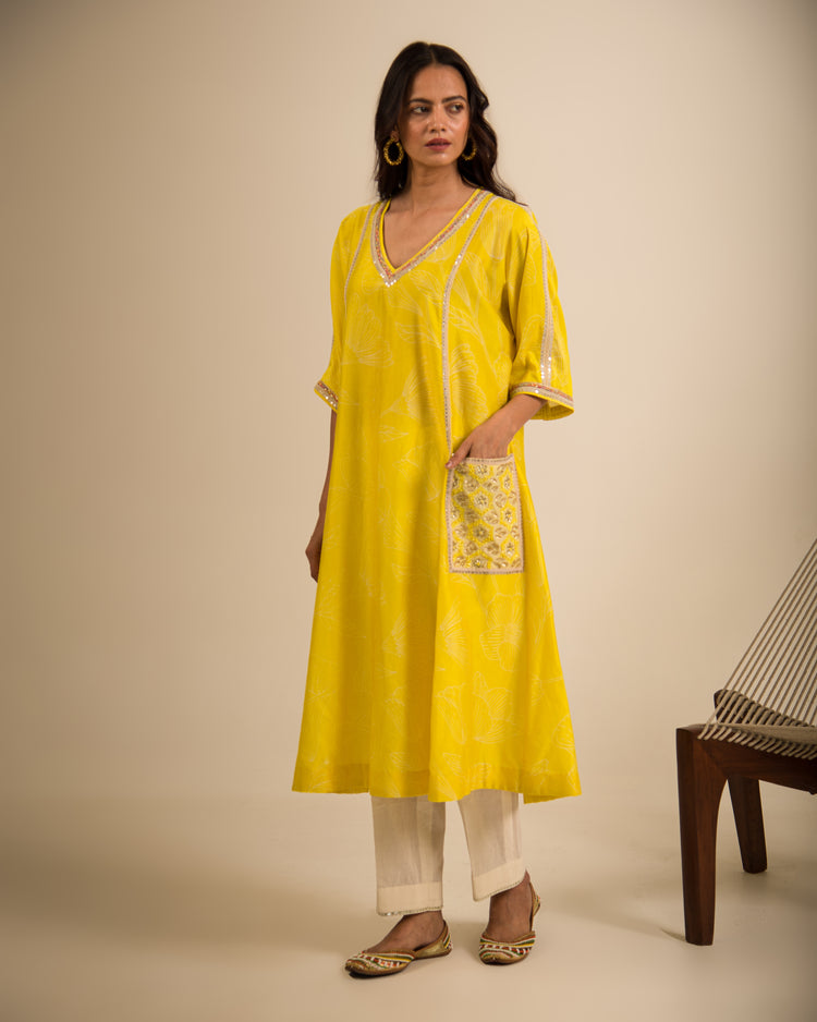 Kyra kurta with pants