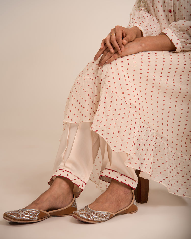 Kyra Bandhani print kurta