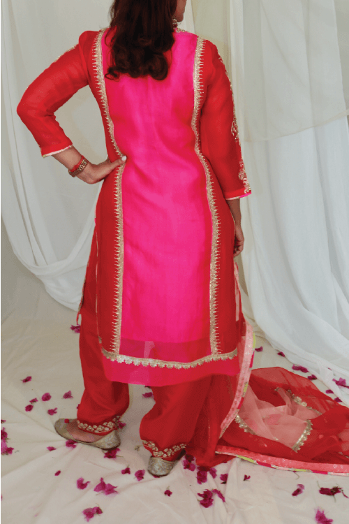 Kyra Organza Kurta With Pants